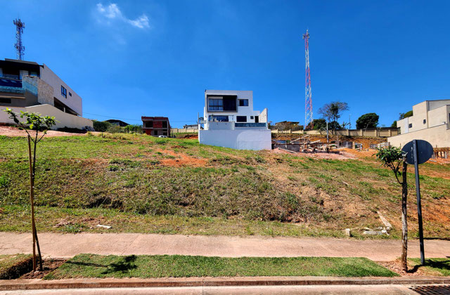 Foto cadastro cód. 8758