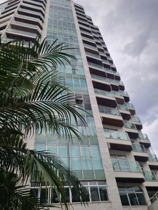 Apartamento com 3 quartos para venda no bairro Centro em Juiz de Fora, MG