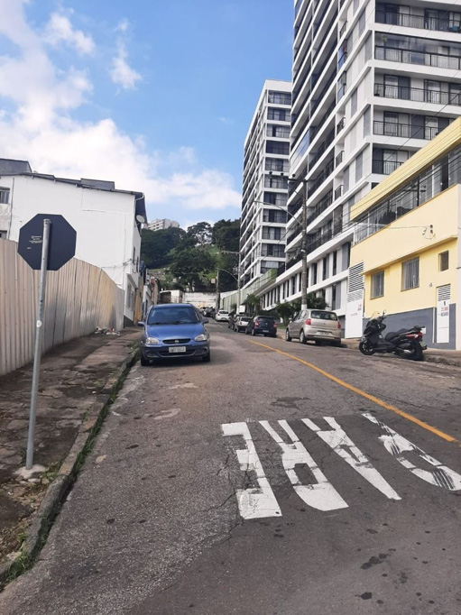 Terreno à venda, 411 m² por R$ 890.000,00 - Poço Rico - Juiz de Fora/MG