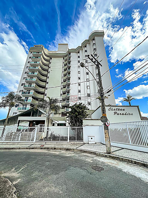 Apartamento com 3 quartos para venda no bairro Paineiras em Juiz de Fora, MG