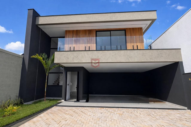 Casa com 4 quartos para venda no bairro Vina Del Mar em Juiz de Fora, MG