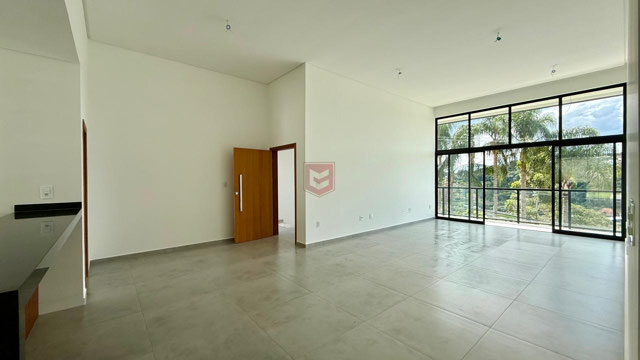 Foto cadastro cód. 8975