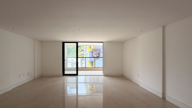 Foto cadastro cód. 8995