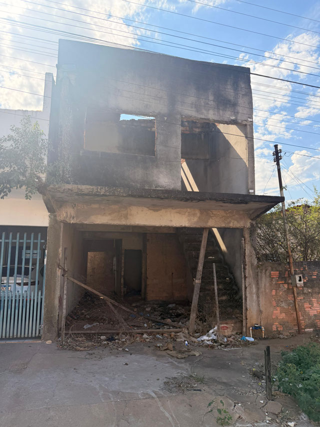 Foto cadastro cód. 40