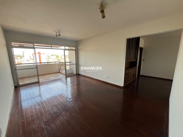 Foto cadastro cód. 5876