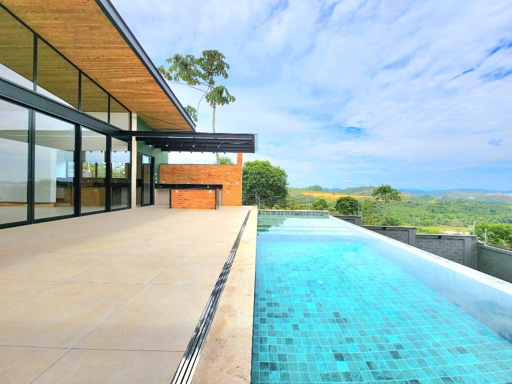Vista para gourmet e piscina