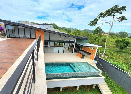 Visão aérea da área externa