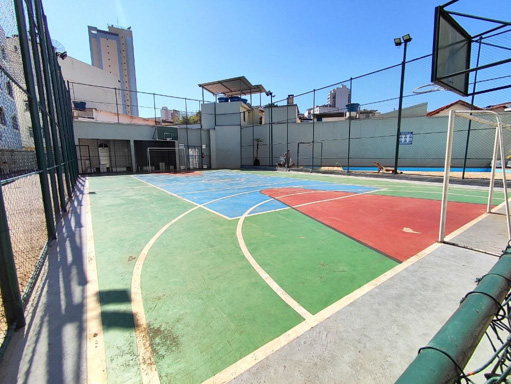 Quadra poliesportiva