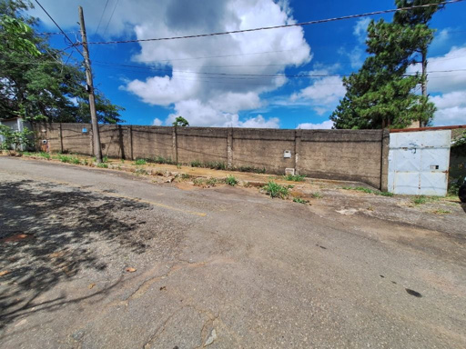 Testada do lote 27,47