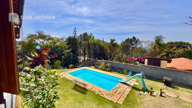 Piscina.