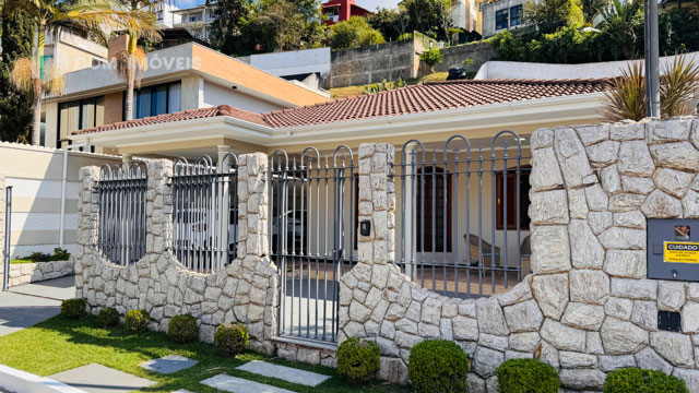 Fachada casa linear