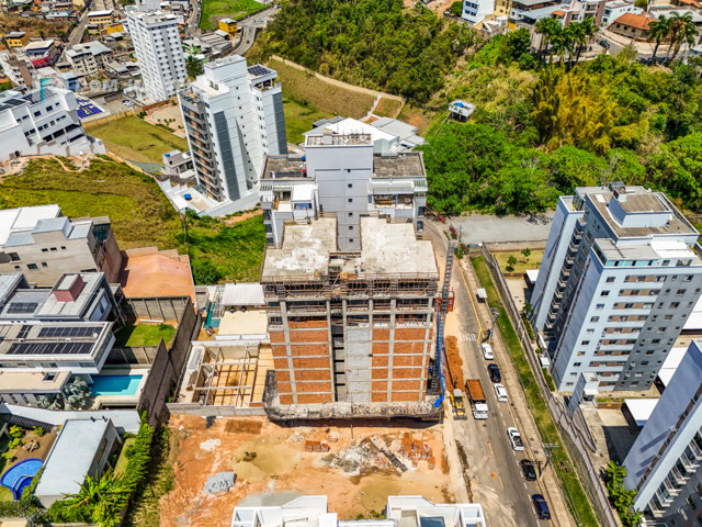 Obra Outubro 2025