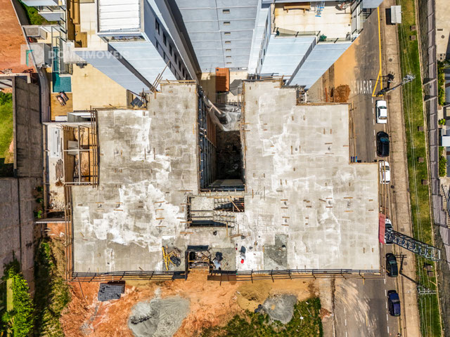 Obra Outubro 2025