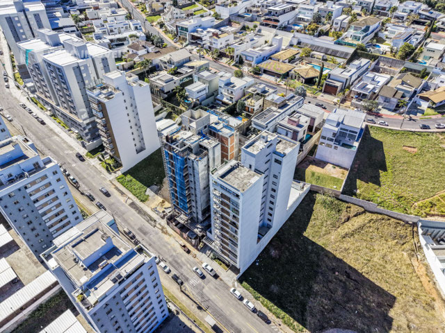 Obra Agosto 2026