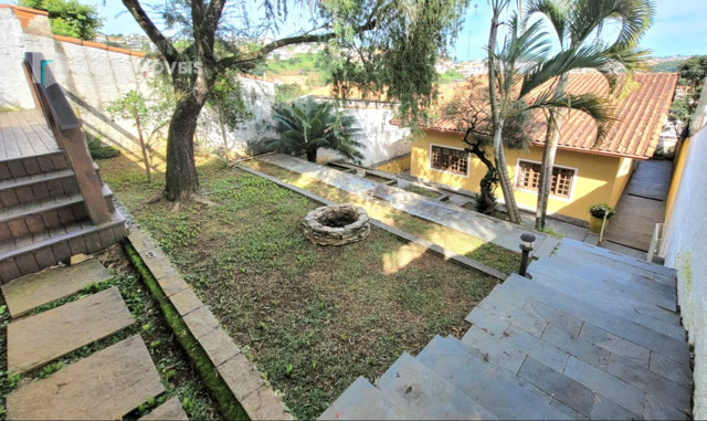 Escada de Acesso ao Gourmet.