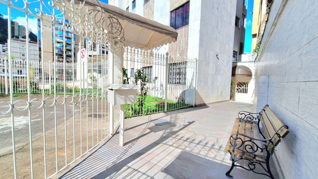 Entrada Social do Prédio.