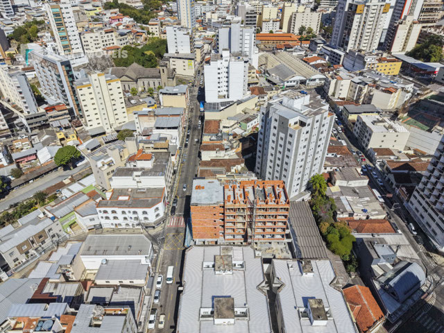 Obra Agosto 2026