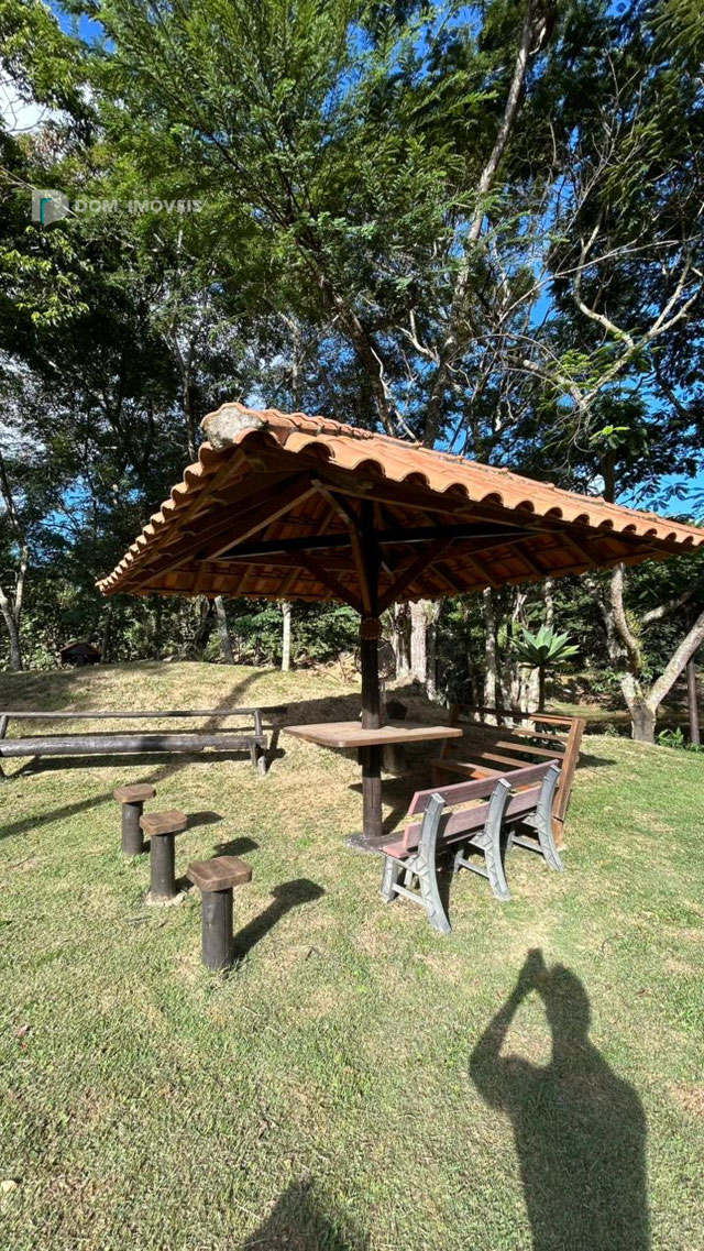 QUIOSQUE DE CONVIVÊNCIA