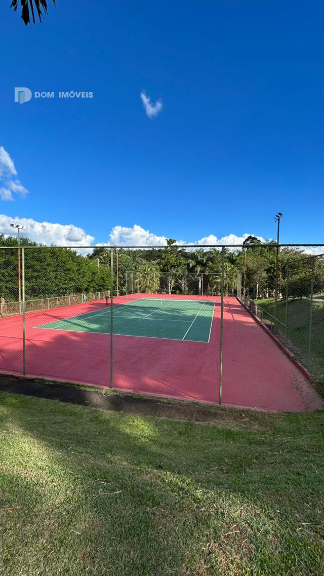 QUADRA DE TÊNIS