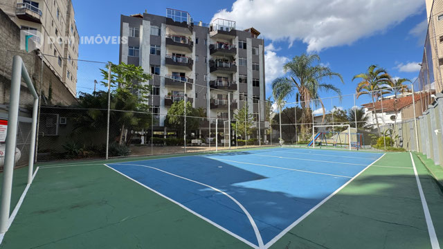 Quadra poliesportiva