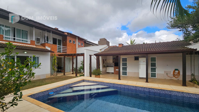 PISCINA / GOURMET