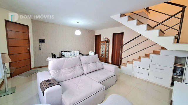 Sala 2 ambientes.