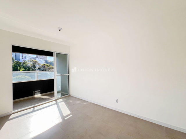 Sala 2 ambientes/Varanda