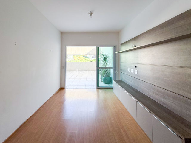 Sala 2 ambientes/Área externa