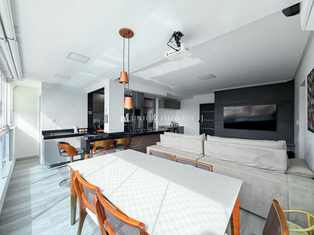 Varanda gourmet/Sala 2 ambientes/Cozinha americana
