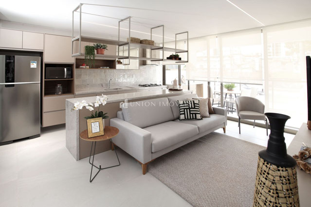 Sala 2 ambientes/Cozinha integrada/Varanda