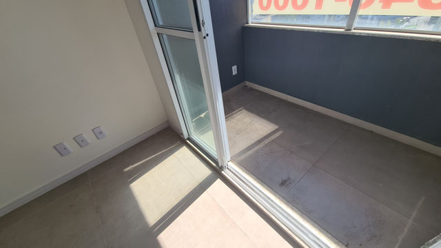 Sala 2 ambientes com varanda