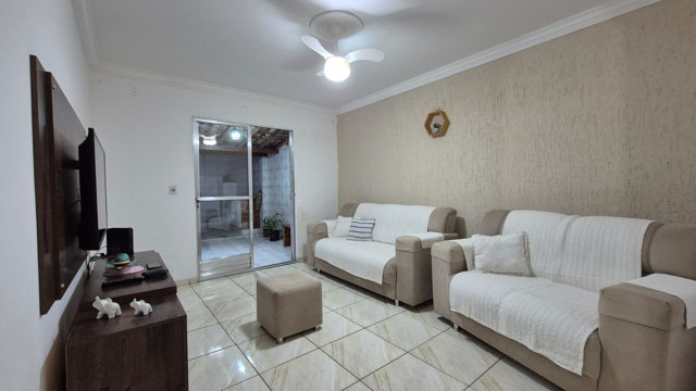 Apartamento com 2 quartos para venda no bairro Santa Cecília em Juiz de Fora, MG