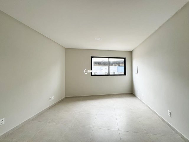 Foto cadastro cód. 12912