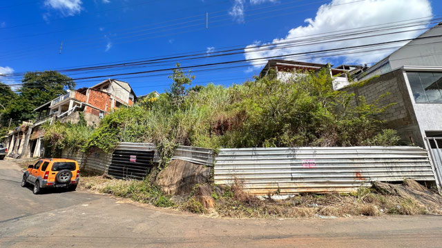 Lote / Terreno para venda no bairro São Pedro em Juiz de Fora, MG