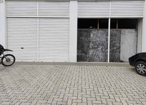 Loja para venda no bairro Teixeiras em Juiz de Fora, MG