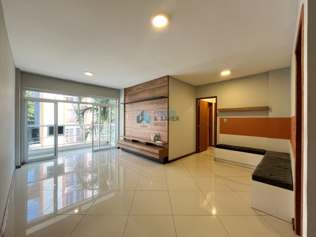 sala ampla em L