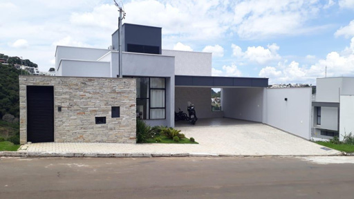 FACHADA PRINCIPAL