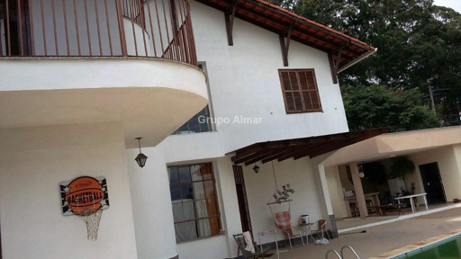 Casa com 4 quartos para venda no bairro Chalé do Imperador em Juiz de Fora, MG