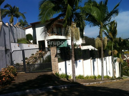 Casa com 4 quartos para Venda no bairro Quintas da Avenida em Juiz de Fora, MG
