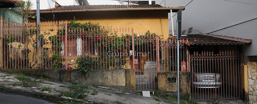 Casa com 3 quartos para venda no bairro Alto dos Passos em Juiz de Fora, MG