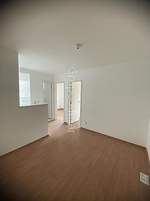 Apartamento com 2 quartos para Venda no bairro Nova Califórnia em Juiz de Fora, MG