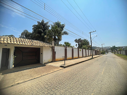 Casa com 2 quartos para venda no bairro Novo Horizonte em Juiz de Fora, MG