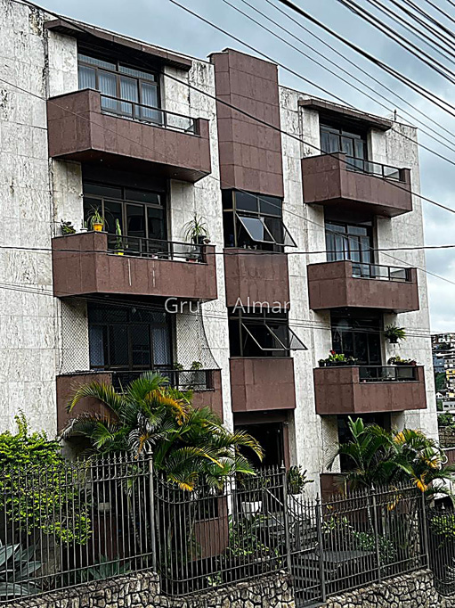 Cobertura com 3 quartos para venda no bairro Santa Luzia em Juiz de Fora, MG
