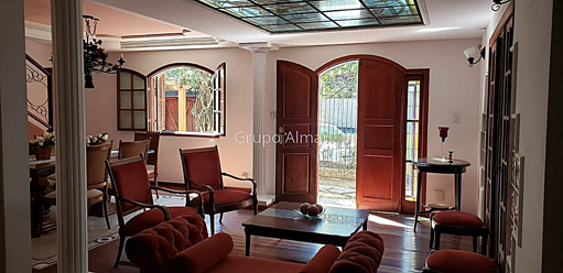 Casa com 3 dormitórios à venda, 235 m² por R$ 1.850.000,00 - Alto dos Passos - Juiz de Fora/MG