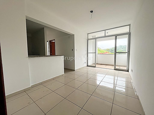 Apartamento com 2 dormitórios à venda, 75 m² por R$ 170.000,00 - Grama - Juiz de Fora/MG