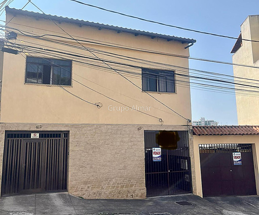 Casa com 2 quartos para venda no bairro São Mateus em Juiz de Fora, MG