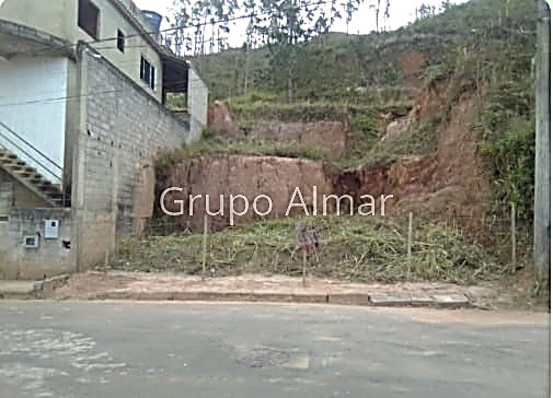 Lote / Terreno para venda no bairro Jardim Emaus em Juiz de Fora, MG