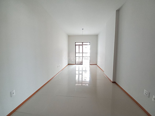 Apartamento com 3 quartos para venda no bairro São Mateus em Juiz de Fora, MG