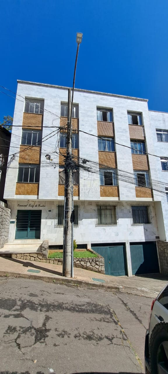 Apartamento com 1 quarto para venda ou locação no bairro Vale do Ipê em Juiz de Fora, MG