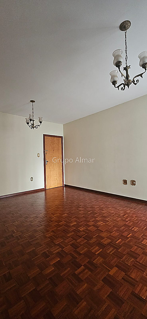 Apartamento com 2 quartos para Venda no bairro Granbery em Juiz de Fora, MG